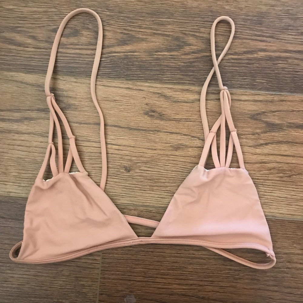 Acacia swim